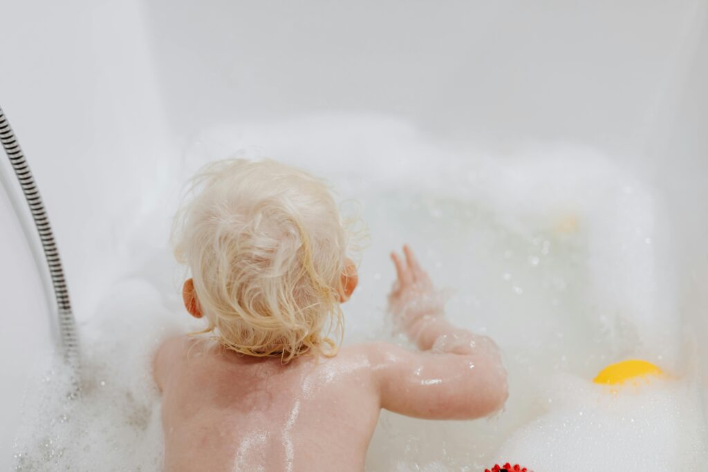 집에서 '물놀이 안전’을 확보하는 실내·욕조 관리 팁